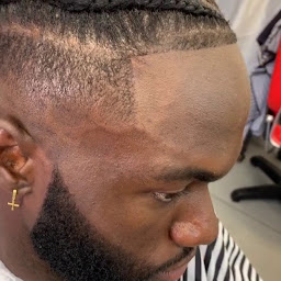 Photo n°9 de Nguepi Barber Shop à Toulouse (Salon de coiffure)