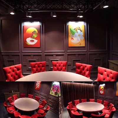 bar