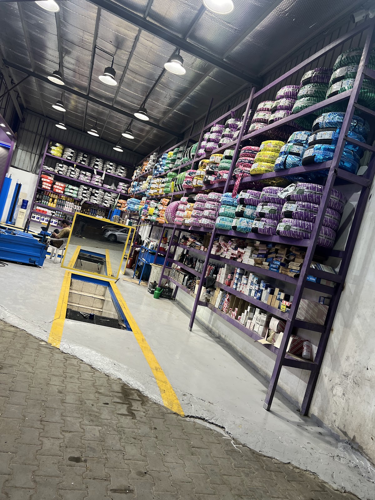 الصحفي لخدمة السيارات - صورة 2