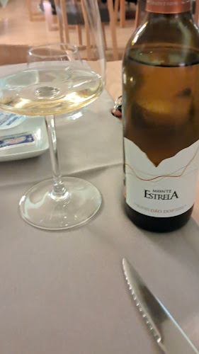 Restaurante "Lá em Casa" Horário de abertura