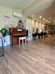 Photo n°6 de Le Salon Angel Et Gwen à Castres (Salon de coiffure)