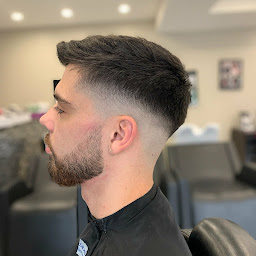 Photo n°10 de Mathieu Frasez à Toulouse (Salon de coiffure)