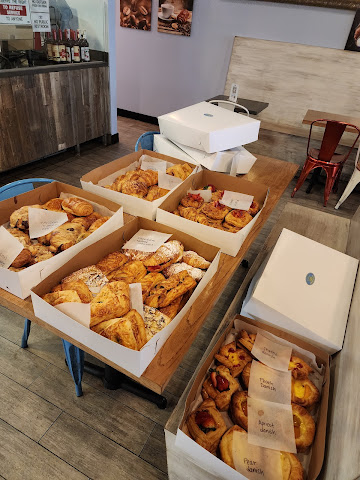 Dalkom dessert cafe by null