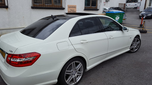South Wales Tinting Logo