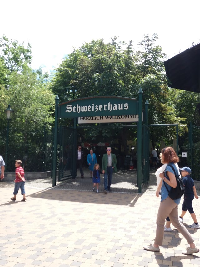 Schweizerhaus Bankomat