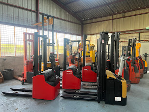 Photo n°10 de Berry Negoce Matériels Pro à Sainte-Solange (Fournisseur d'équipement de manutention)