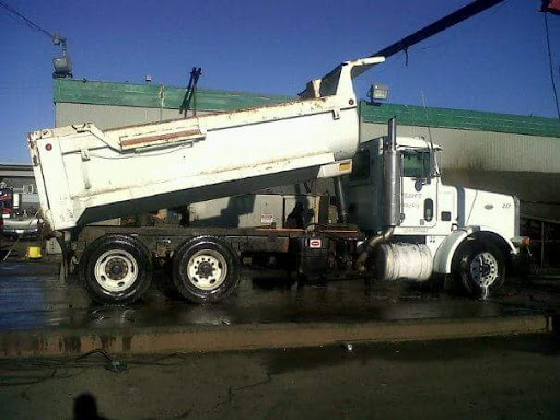 A Eastbay Truck Wash - Thumbnail