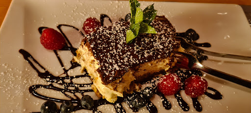 Ristorante al Teatro Donatella Cucina Italiana - Thumbnail