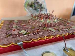 Photo n°10 de Les P'tits Loups à Toutainville (Traiteur)