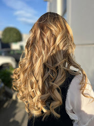 Photo n°28 de Addict Paris Coiffure à Mougins (Barbier)