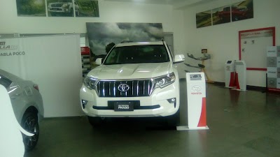Photos of Toyota Auto Roble
