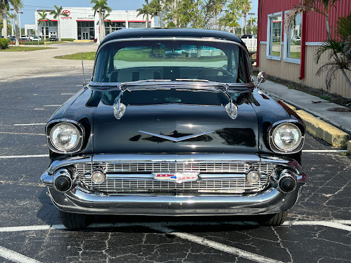 Lav's Muscle Car Workshop & Sales - Thumbnail