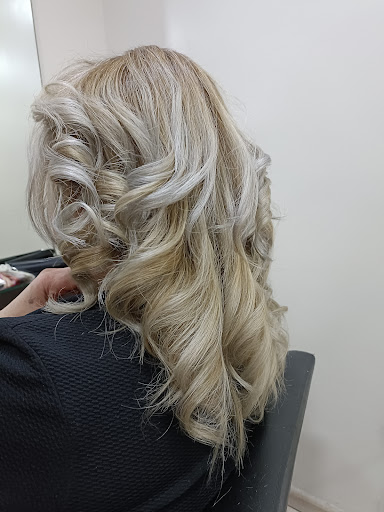Hair stilyng di Macrì Raffaele - Thumbnail