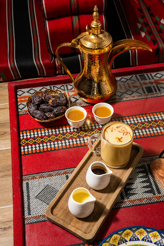 Qahwah & chapati Yemeni coffee - قهوة و چباتي by null