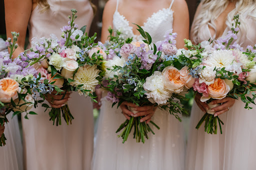 Bloomin' Bouquets: Unique Floral and Events - Thumbnail