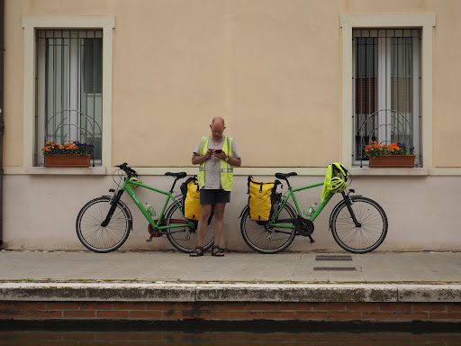 Travel & Bike - Thumbnail