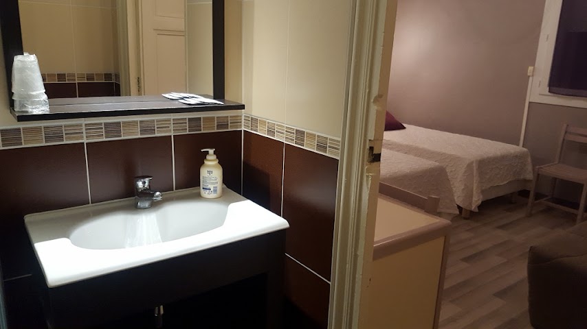 Will's Hotel Narbonne by null