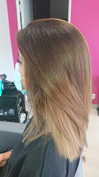 Photo n°30 de Du Coté de Vaness à Yenne (Salon de coiffure)