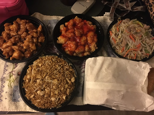 Lee's Take Out & Delivery Service - Thumbnail