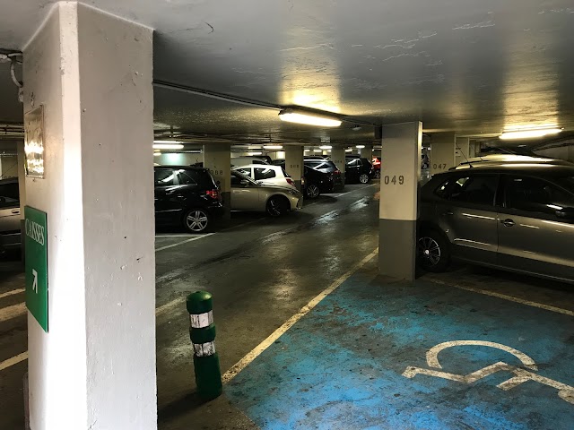 Parking Cardeurs