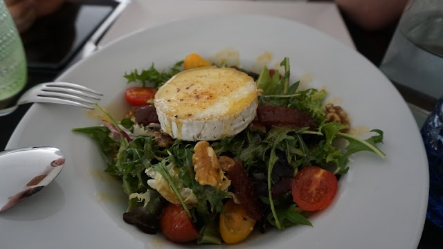 La Vinya,Tapes i Vins.