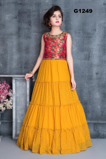 Varshini Collections - Thumbnail