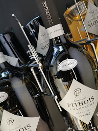 Photo n°28 de Au Pot De Vin à Le Rouret (Caviste)