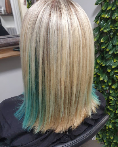R Co Hair - Thumbnail