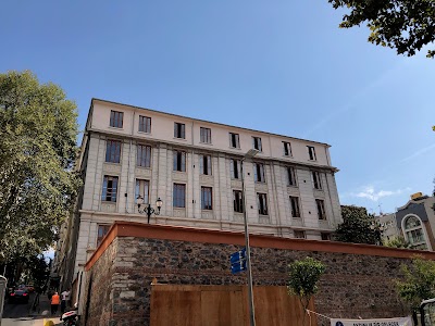 Nişantaşı High School