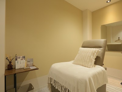 フリルナチュール 難波店