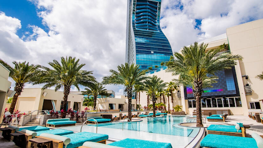 DAER Dayclub