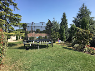 Photo n°19 de Springfree Trampoline, le trampoline le plus sûr au monde à Fourneville (Magasin d'articles de sports)