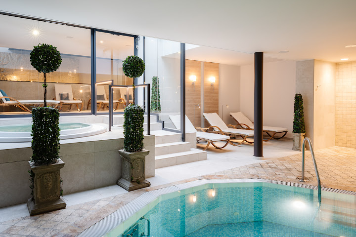 Pip-Margraff Hotel by null