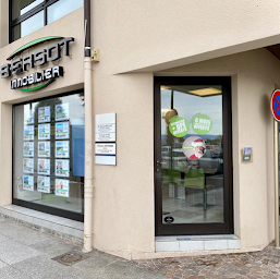 Photo n°10 de BERSOT IMMOBILIER à Évian-les-Bains (Agence immobilière)