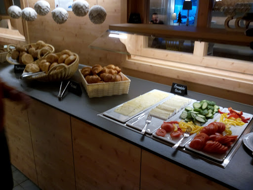 PIDING OUTLETS Gallery - Germany