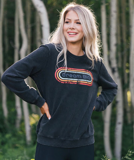 Leslie's VIP Activewear Boutique