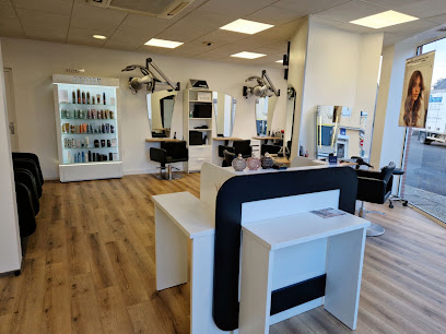 Le Petit Salon