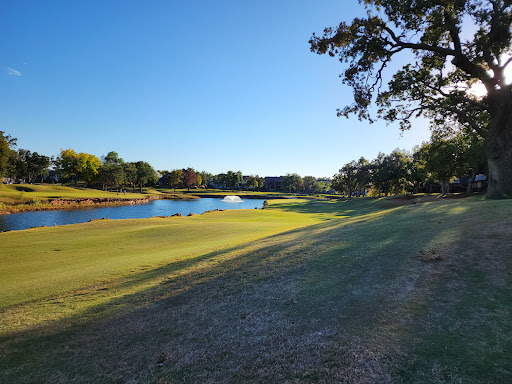 Oak Tree Country Club - Thumbnail