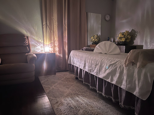 Central Massage Spa - Thumbnail