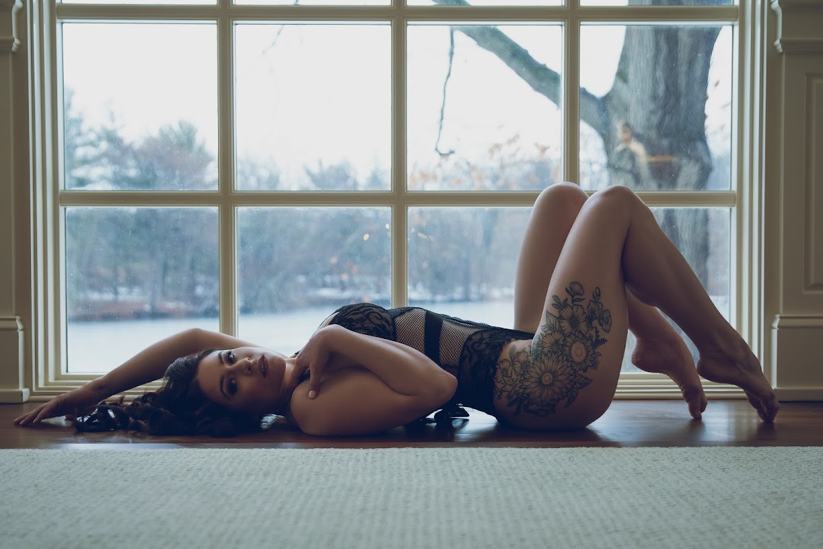 Rèvèlè Fine Art Boudoir Photography portfolio — Professional sample 1