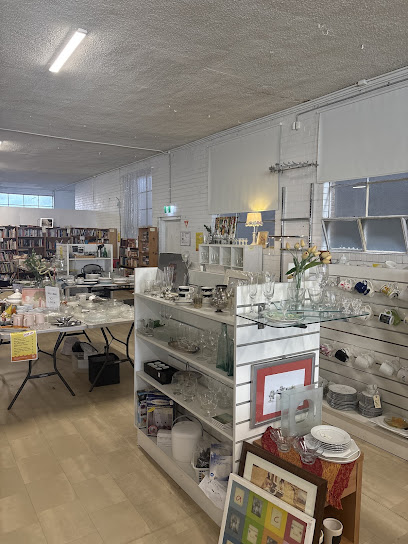 Family Life: Clearance Pop Up