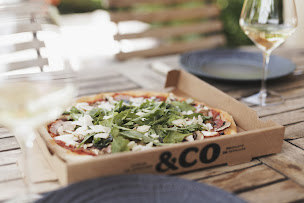 Photo n°4 de Basilic & Co - pizzas de terroirs - Angers à Angers (Pizzas à emporter)