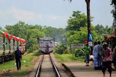 Photos of Shashidal Railway Station