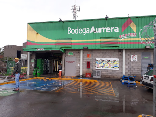 Bodega Aurrerá Expréss, Carretera A Atecuaro