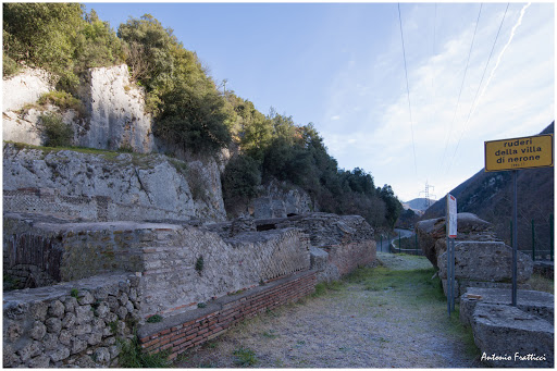 Nero's Villa (Villa di Nerone) - Thumbnail