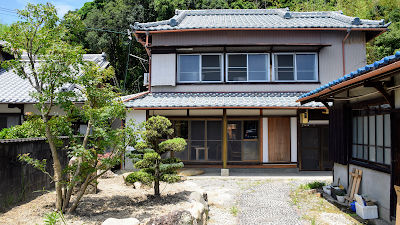 三軒家ゲストハウス&カフェ