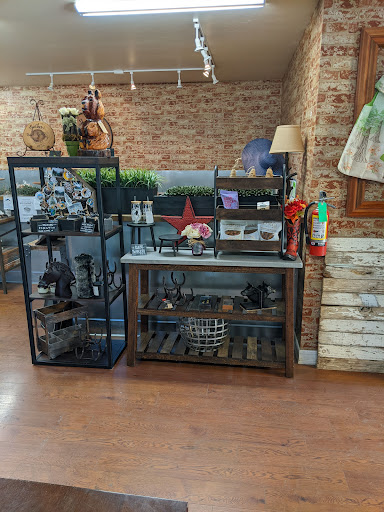 Rural & Rustic Home