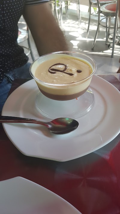 Photos of El Parisino
