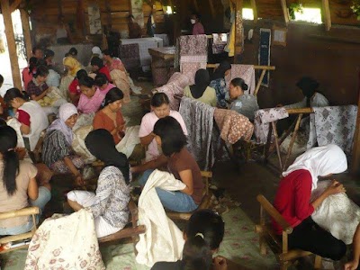 Photos of Batik BULAN