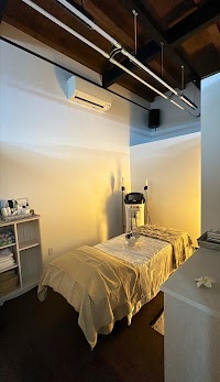 relaxation saron Kefina